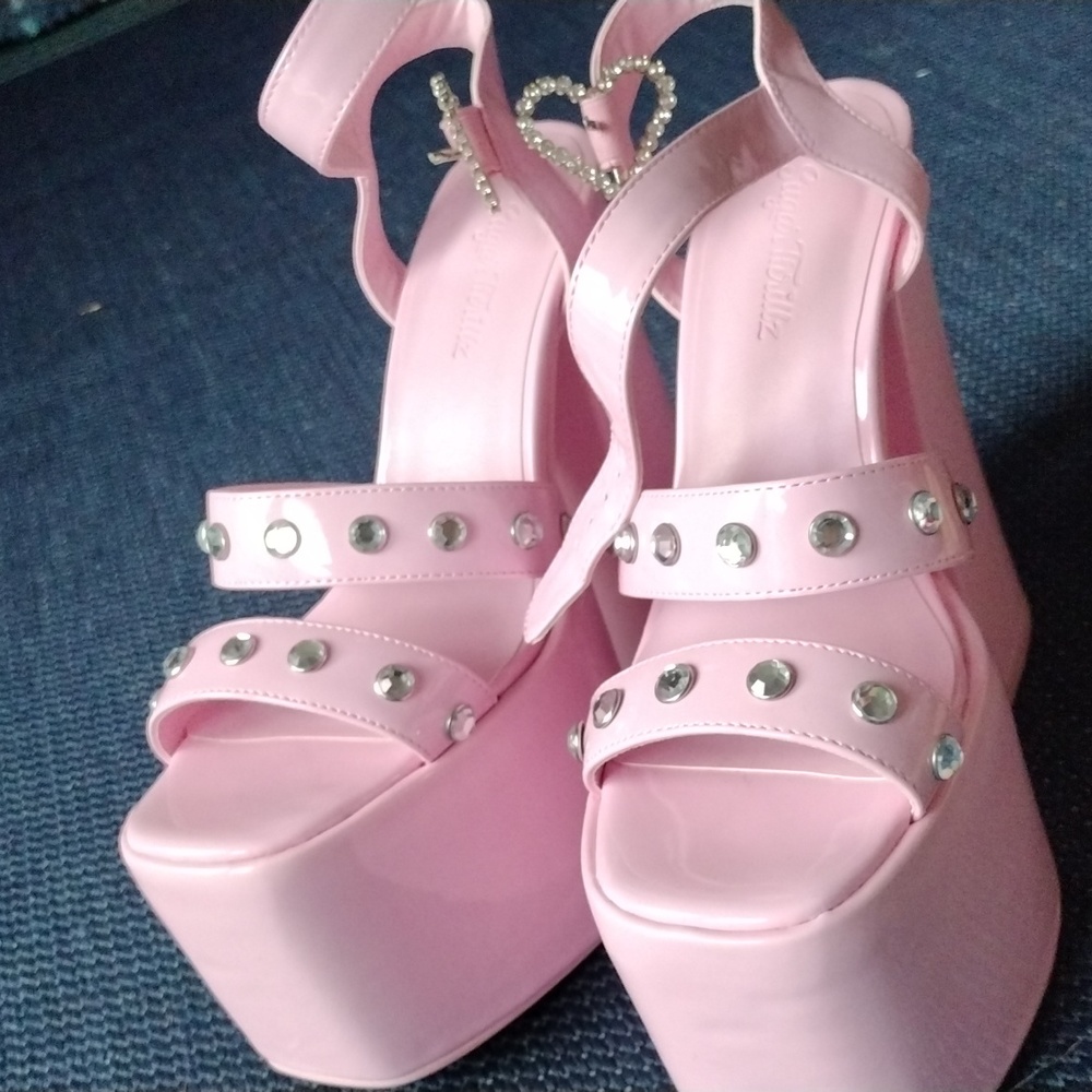 Dolls kill sugar thrillz light pink heels